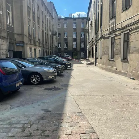 Piotrkowska-ll-70m Cosy&freeparking * Лодзь