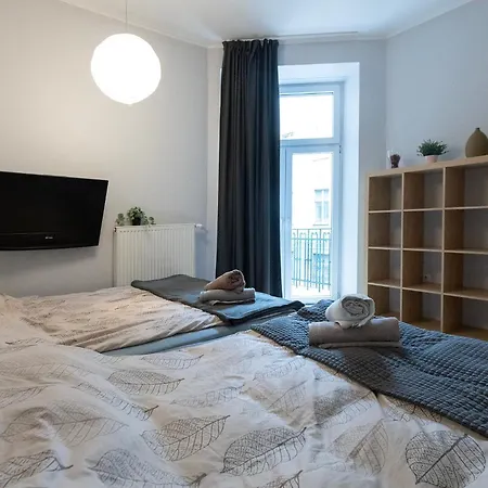 Apartment Piotrkowska-ll-70m Cosy&freeparking Łódź