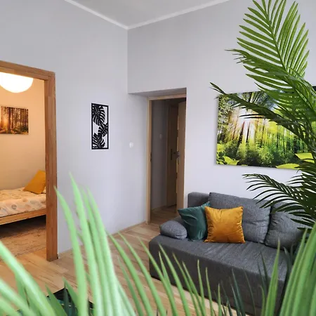Апартаменти Piotrkowska-ll-70m Cosy&freeparking Лодзь